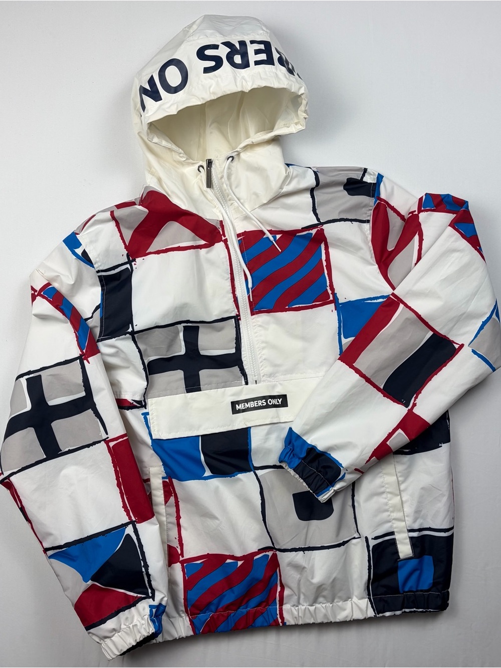 MEMBERS ONLY Windbreaker Jacket Men M Zip Pocket Red White Blue Abstract Hoodie